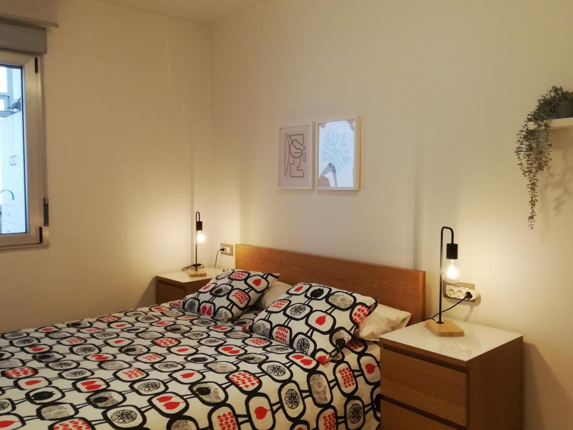 Surf And Art Apartment Parking Gratuito Oviedo Dış mekan fotoğraf